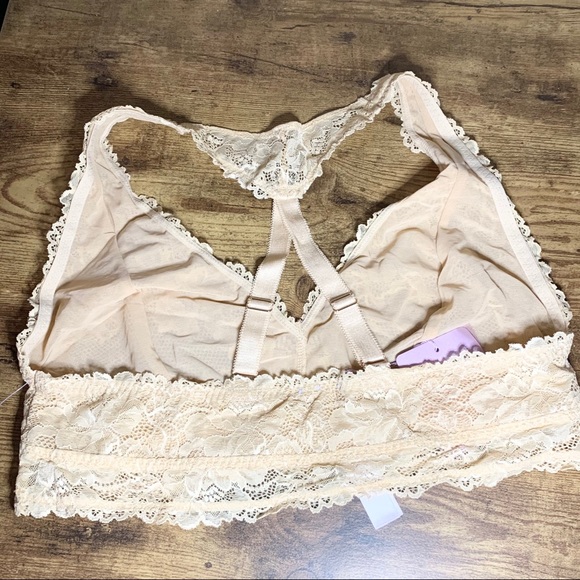NWT Savage X Fenty Bralette - Light Creme - Picture 2 of 8